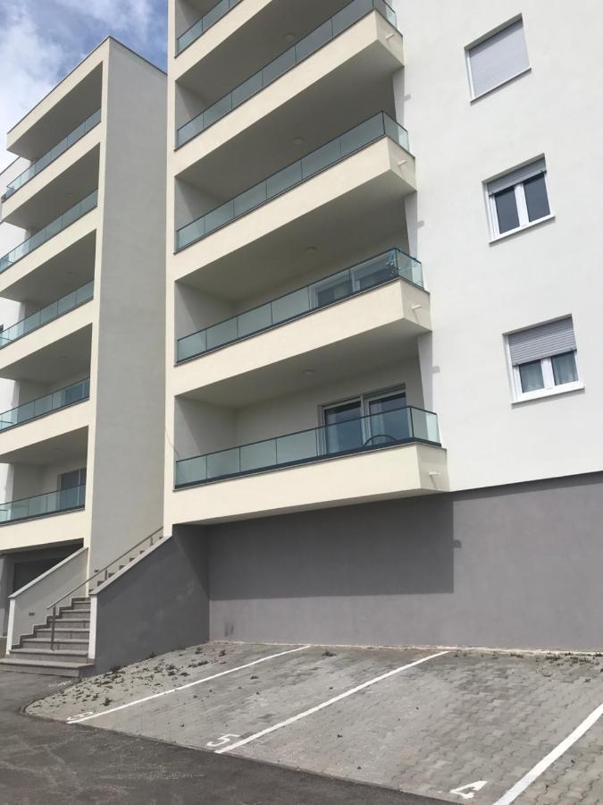 Apartment Leon Makarska Esterno foto