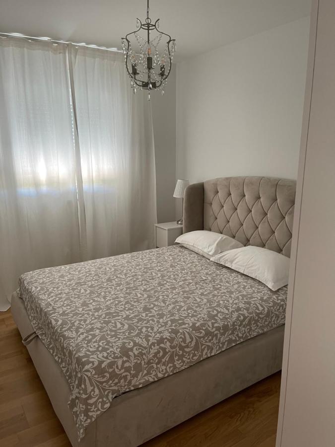 Apartment Leon Makarska Esterno foto