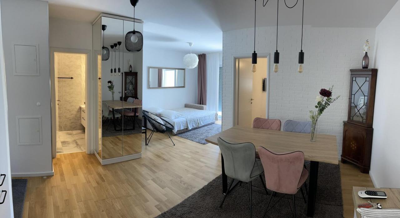 Apartment Leon Makarska Esterno foto